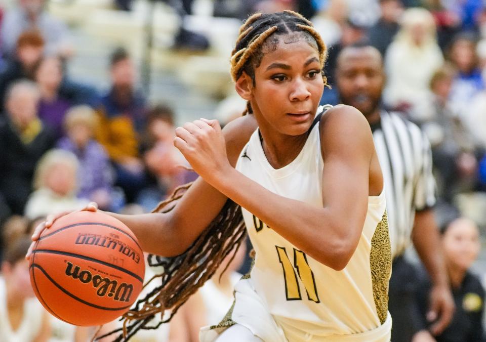 Lapel Bulldogs Laniah Wills (11) rushes up the court Tuesday, Dec. 12, 2023, during the game at Lapel High School in Lapel. Eastern Hancock defeated the Lapel Bulldogs, 62-55.