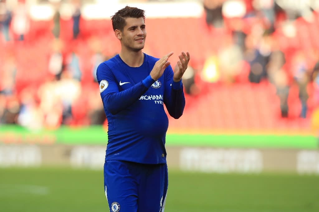 Alvaro Morata marcó su primer hat-trick con el Chelsea (Foto: AFP Photo/Lindsey PARNABY)