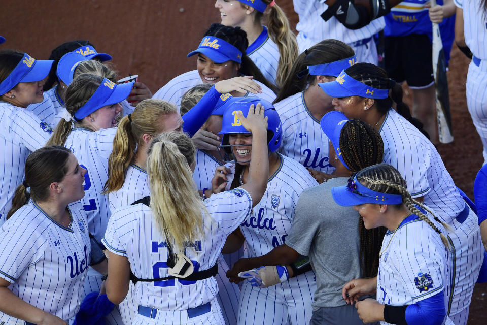 Bubba Nickles' leadoff home run set the tone for UCLA's clinching win in the Women's College World Series. (Getty)