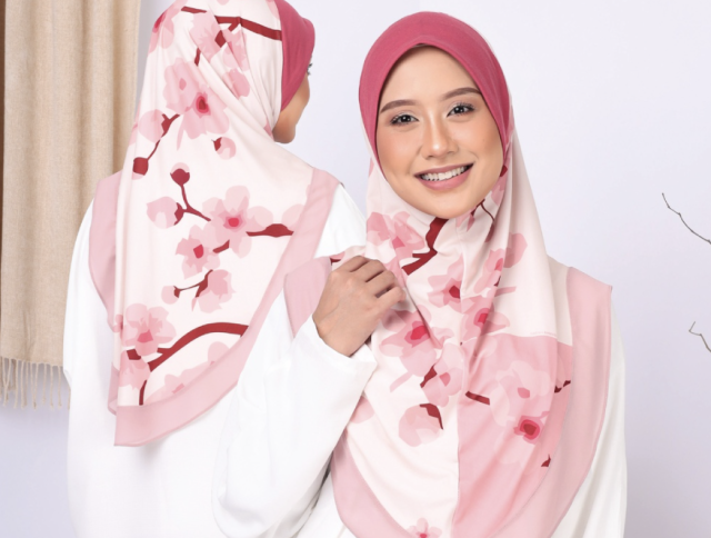 Top Hijab, The Modest Stylish Hijab, Shawls, Tudung