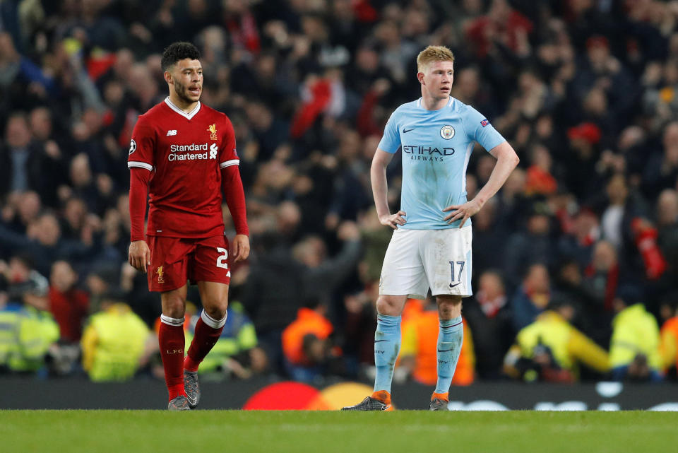 <p>Soccer Football – Champions League Quarter Final Second Leg – Manchester City vs Liverpool – Etihad Stadium, Manchester, Britain – April 10, 2018 Liverpool’s Alex Oxlade-Chamberlain and Manchester City’s Kevin De Bruyne look on after Liverpool’s Roberto Firmino scored their second goal REUTERS/Darren Staples </p>