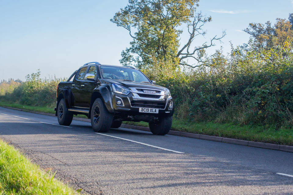 Isuzu D-Max Arctic Trucks AT35