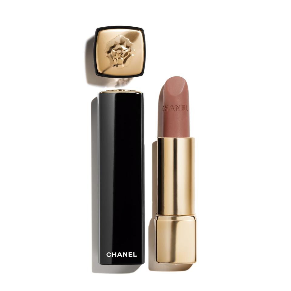 8) Rouge Allure Velvet Le Lion De Chanel