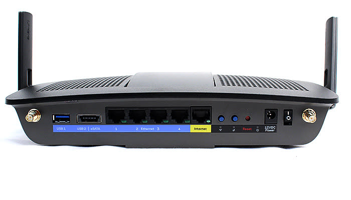 Like the ASUS RT-AC68U, all the Gigabit Ethernet ports and USB ports are located neatly behind the router. The USB 2.0 port also doubles up as an eSATA port.