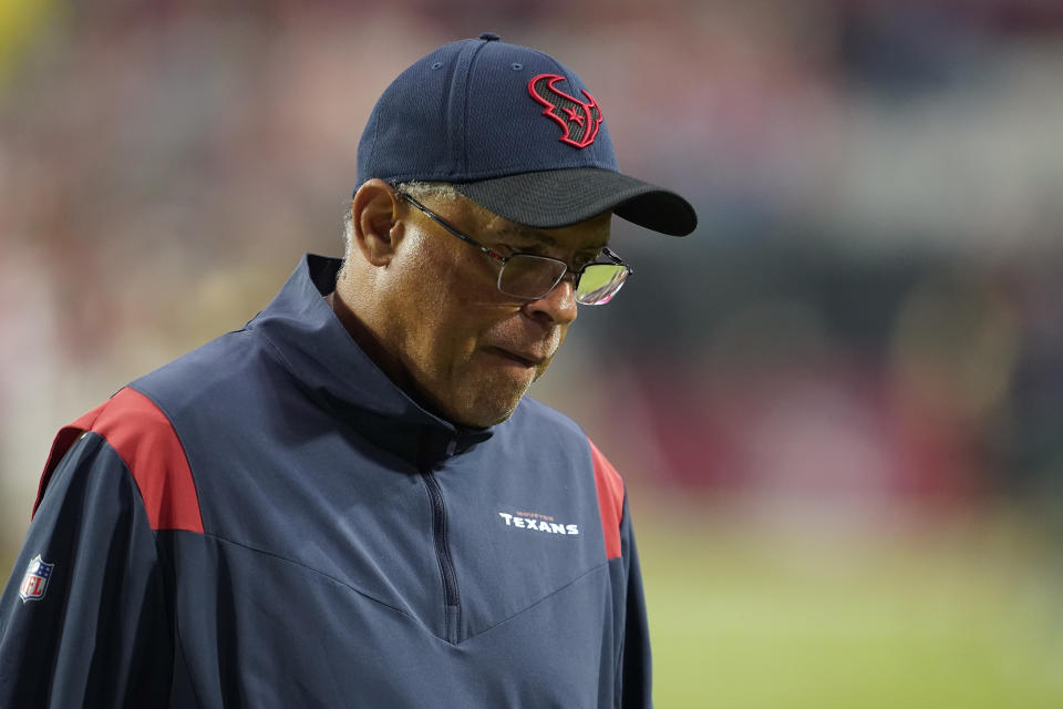 Houston Texans head coach David Culley leaves the field after an NFL football game against the Arizona Cardinals, Sunday, Oct. 24, 2021, in Glendale, Ariz. The Cardinals won 31-5. (AP Photo/Darryl Webb)