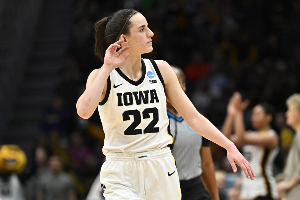 Bettors like Caitlin Clark and the Iowa Hawkeyes on Friday night. (Photo by Alika Jenner/Getty Images)