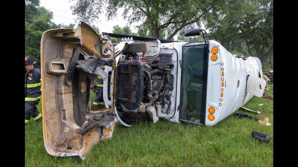 Eight people died and 38 others were hurt when a bus of farm workers crashed southwest of Ocala, Florida, officials say.