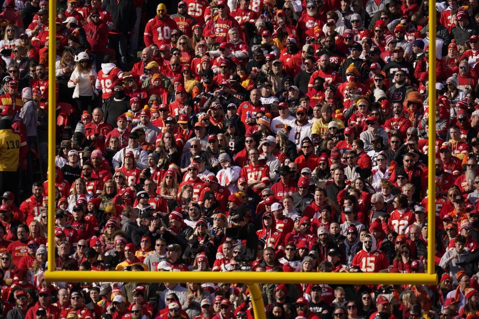 A Chiefs coin toss win ended a bit differently for the Bengals. (AP Photo/Eric Gay)