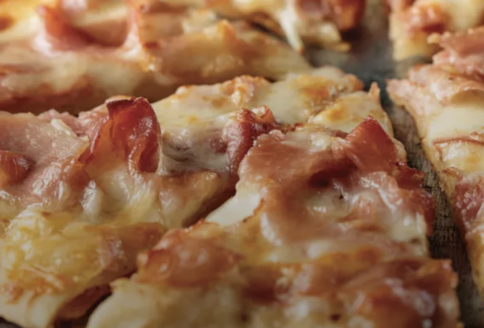 ham and cheese pizza