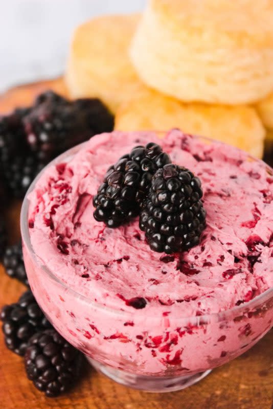 <p>Big Bear's Wife</p><p>Whip up this homemade blackberry butter to set on the breakfast table for the whole family to enjoy. Perfect on warm, fluffy biscuits, waffles, pancakes or French toast!</p><p><strong>Get the recipe: <a href="https://www.bigbearswife.com/blackberry-butter/" rel="nofollow noopener" target="_blank" data-ylk="slk:Blackberry Butter;elm:context_link;itc:0;sec:content-canvas" class="link ">Blackberry Butter</a></strong></p>