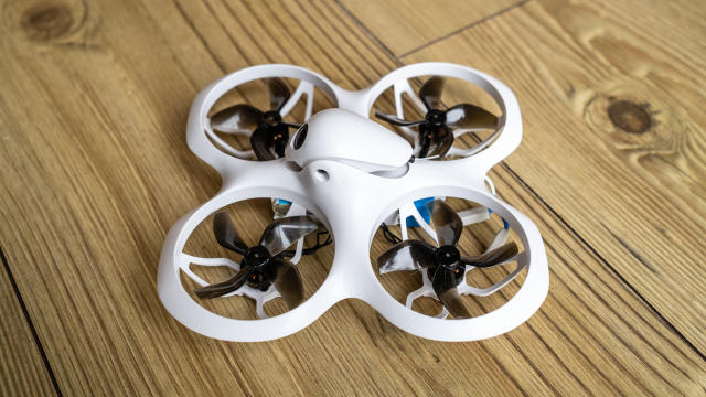 BetaFPV Cetus X review: try your wings