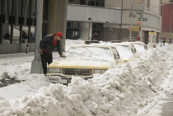 NYC cars buried AP image blizzard of 93