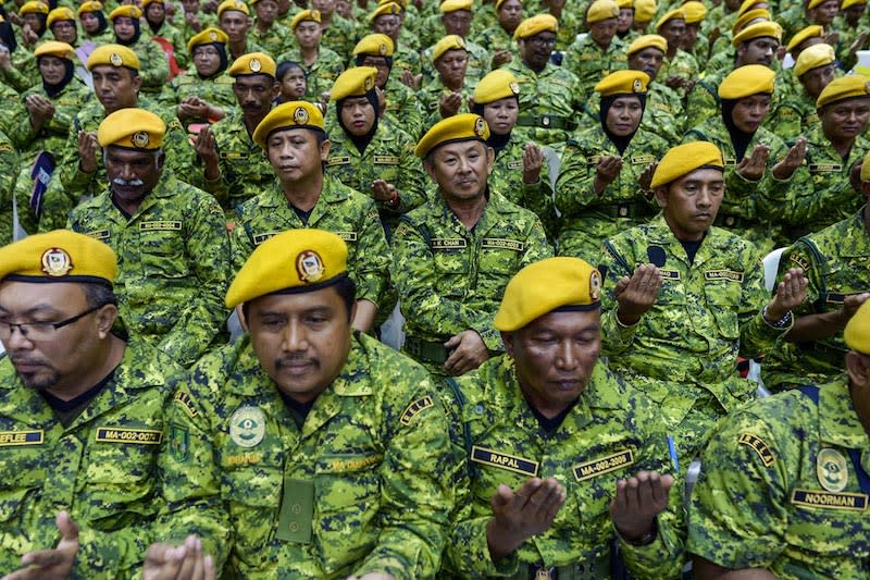 Members of Rela attend its 46th anniversary celebrations in Serdang March 10, 2018. — Picture by Mukhriz Hazim