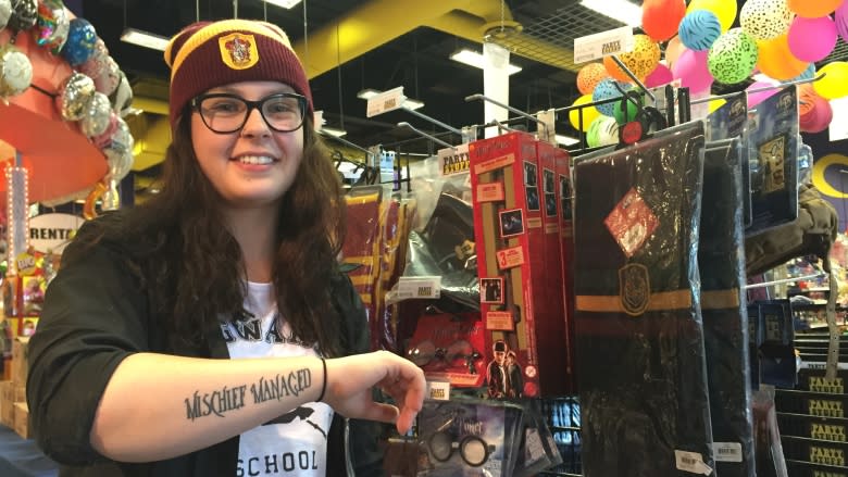 Muggles unite: Winnipeggers recapture the magic with Harry Potter party, book release