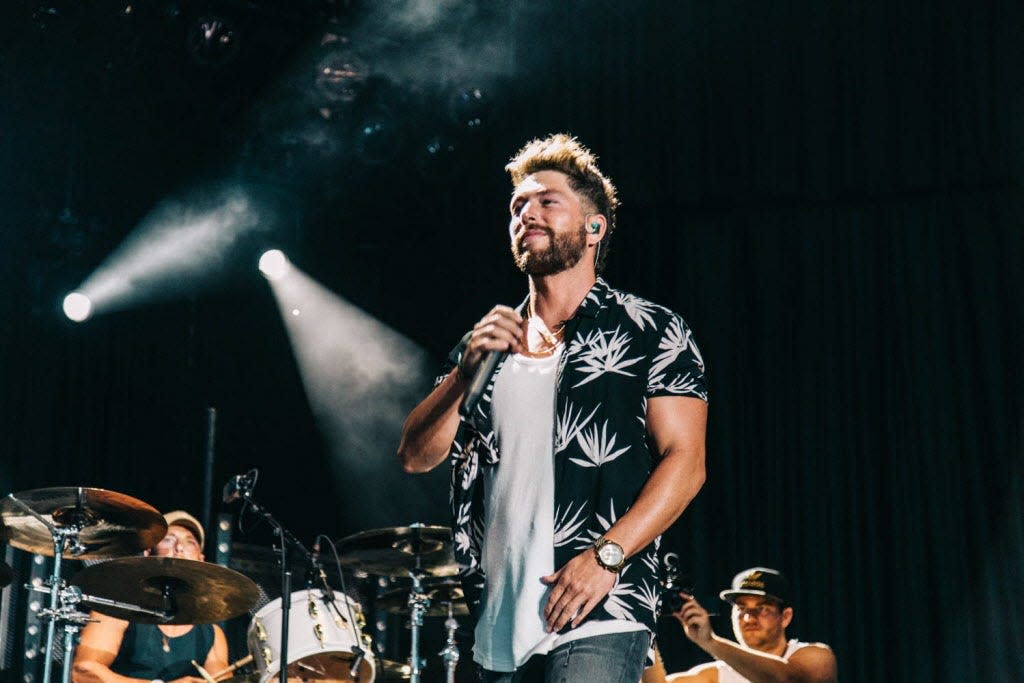 Chris Lane headlines Thursday's Jax River Jams concert, the final show in the free series.