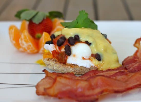 <strong>Get the<a href="http://iadorefood.com/recipes/eggs-benedict-huevos-rancheros-style/" target="_hplink"> Eggs Benedict Huevos Rancheros recipe</a> from I Adore Food</strong> 