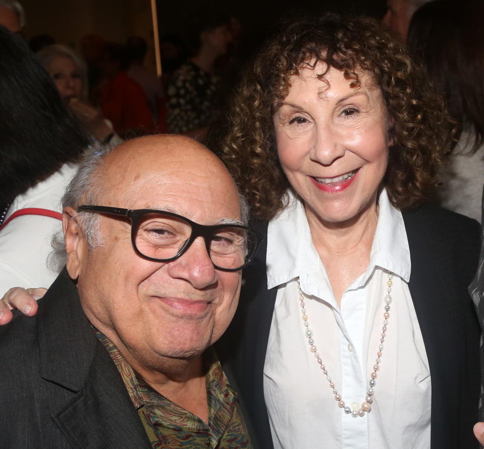 Closeup of Danny DeVito and Rhea Perlman