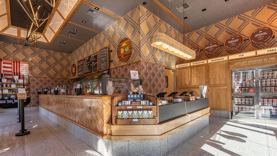 Salt & Straw interior