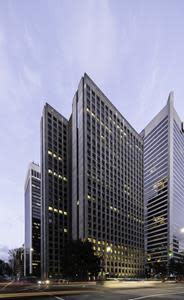 Arthur Erickson's award-winning Vancouver office tower was inspired by Japanese buildings and landscape.