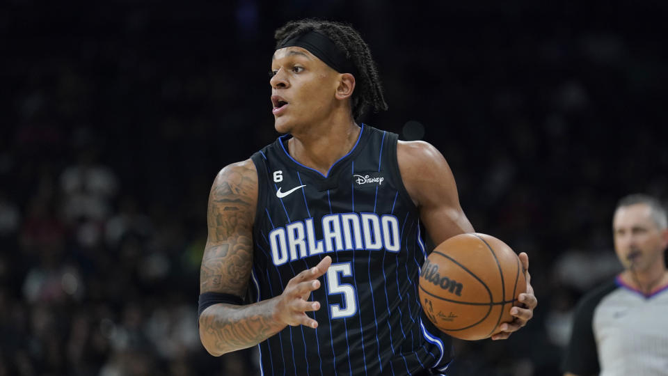 Orlando Magic forward Paolo Banchero (5) is the favorite to win NBA Rookie of the Year. (AP Photo/Eric Gay)