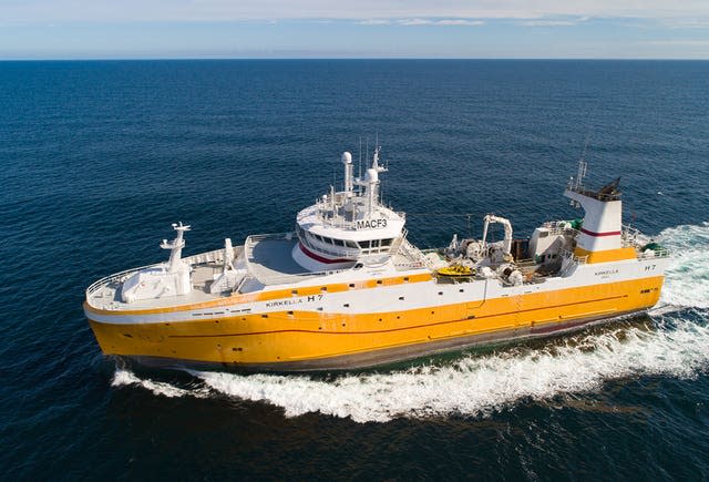Den britiske fiskerieide supertråleren Kirkella har vært stoppet siden april på grunn av manglende tilgang til norske og andre farvann