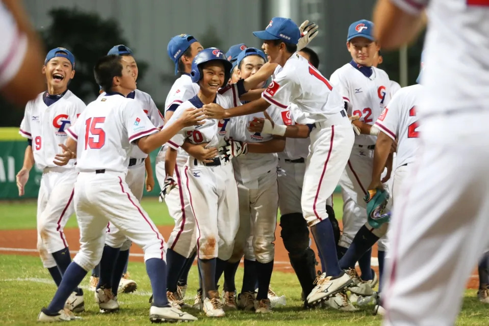 U12世界盃中華隊延長賽力退日本奪首勝。（棒協提供）