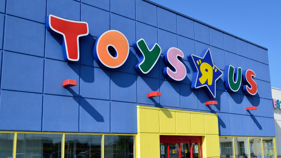 The new business model for Toys "R" Us is based on giving kids experiences with toys sold by other retailers.