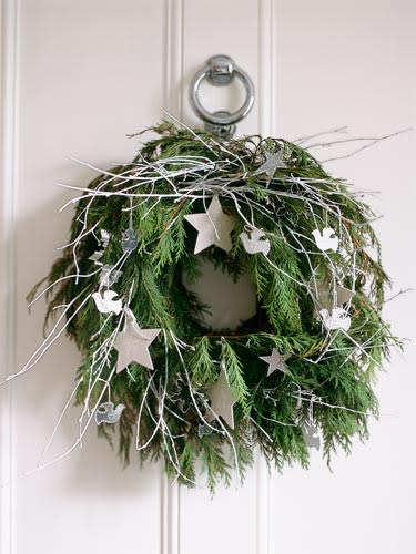 Spruce Up a Basic Wreath