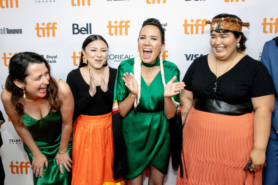 TORONTO, ONTARIO - SEPTEMBER 10: (L-R) Tara Woodbury, Brooklyn Letexier-Hart, Danis Goulet, and Violet Nelson attend the 