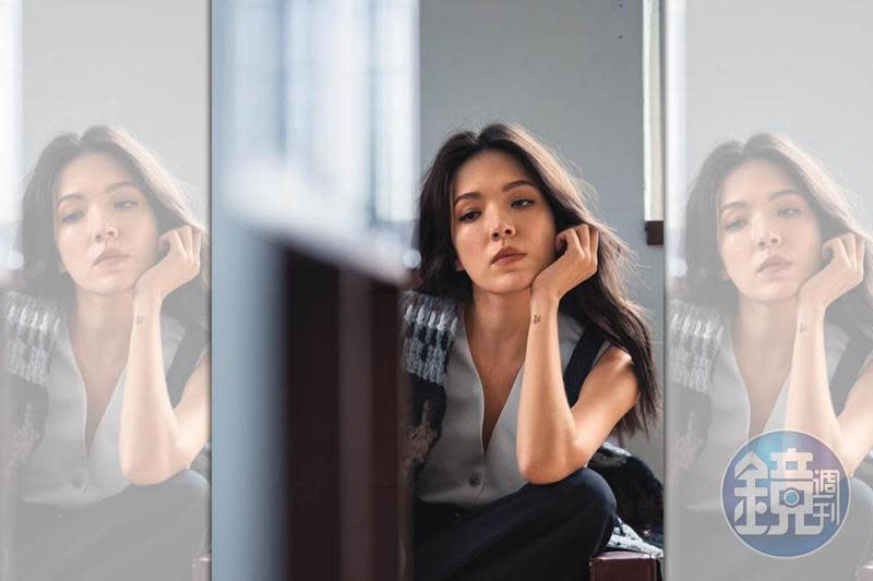 許瑋甯在Netflix懸疑劇《她和她的她》劇中，飾演個性高冷的職場女強人。