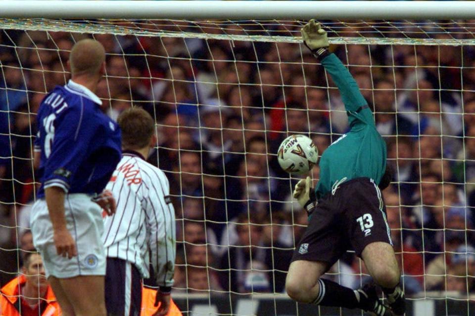 Matt Elliott scores for Leicester against Tranmere. (Tom Hevezi/PA) (PA Archive)