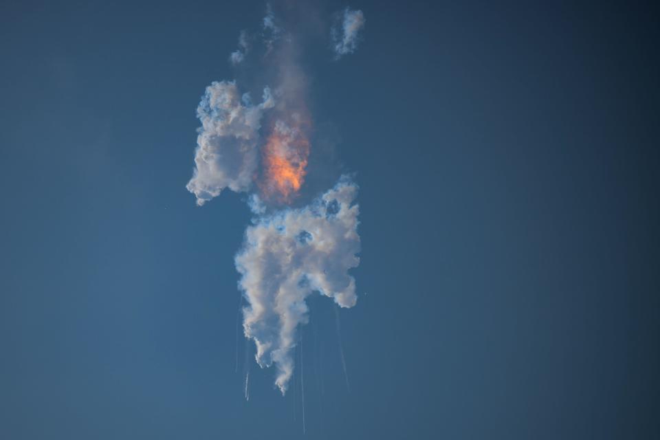 The SpaceX Starship rocket explodes after launch for a flight test from Starbase in Boca Chica, Texas, on April 20, 2023.  / Credit: PATRICK T. FALLON/AFP via Getty Images