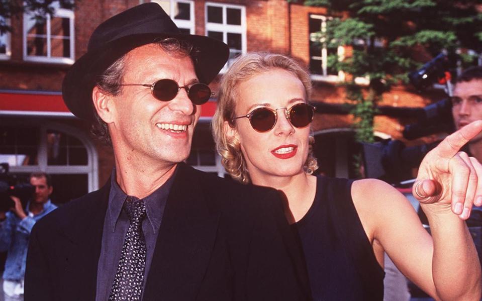 Und noch ein Schauspieltraumpaar der 90er-Jahre: Von 1990 bis 1998 waren Peter Sattmann und Katja Riemann ein Paar, ihre gemeinsame Tochter Paula arbeitet inzwischen ebenfalls als Schauspielerin und Filmemacherin. (Bild: Franziska Krug/Getty Imagese)
