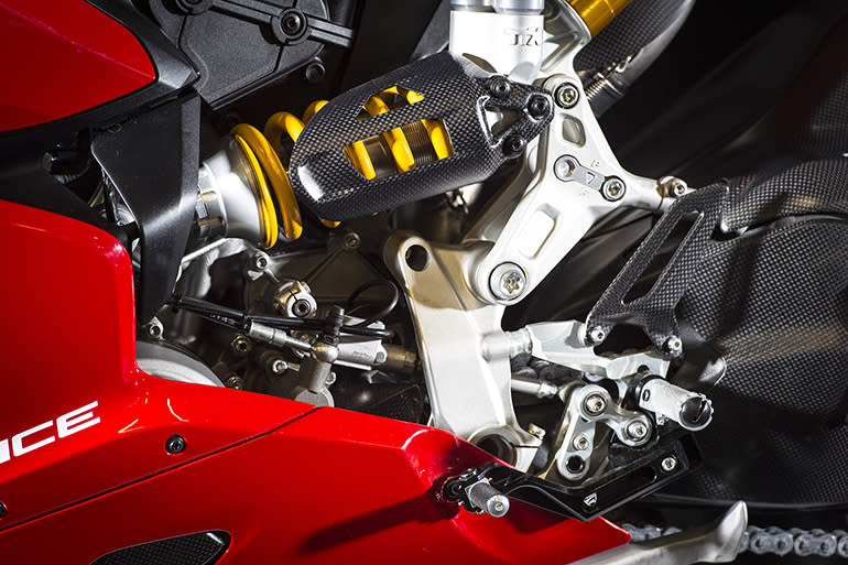 1-1299PanigaleS_accessoriesed_16