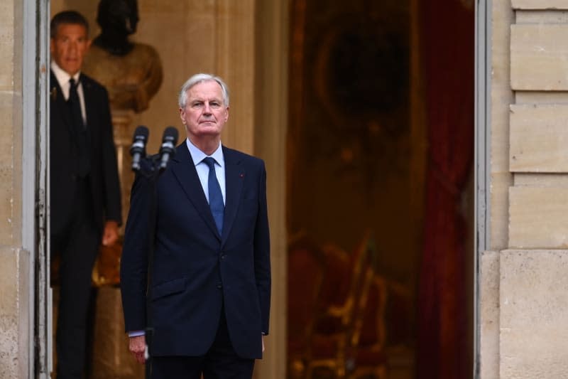 Newly appointed France's Prime Minister Michel Barnier looks on during the handover ceremony at the Hotel Matignon. Julien Mattia/Le Pictorium via ZUMA Press/dpa