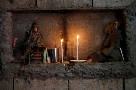 A shrine in memory of late Bernabe Sabangan is pictured in Barangay Bagong Silangan in Quezon City, Metro Manila, Philippines November 28, 2017. REUTERS/Erik De Castro