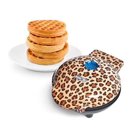 Mini Banana Bread Waffles–Dash Mini Waffle Maker Review – Tea Curious