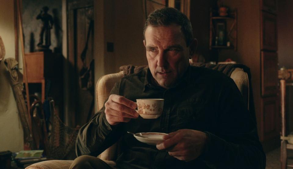 Frequent Guy Ritchie collaborator Vinnie Jones plays the gamekeeper, Geoff. NETFLIX