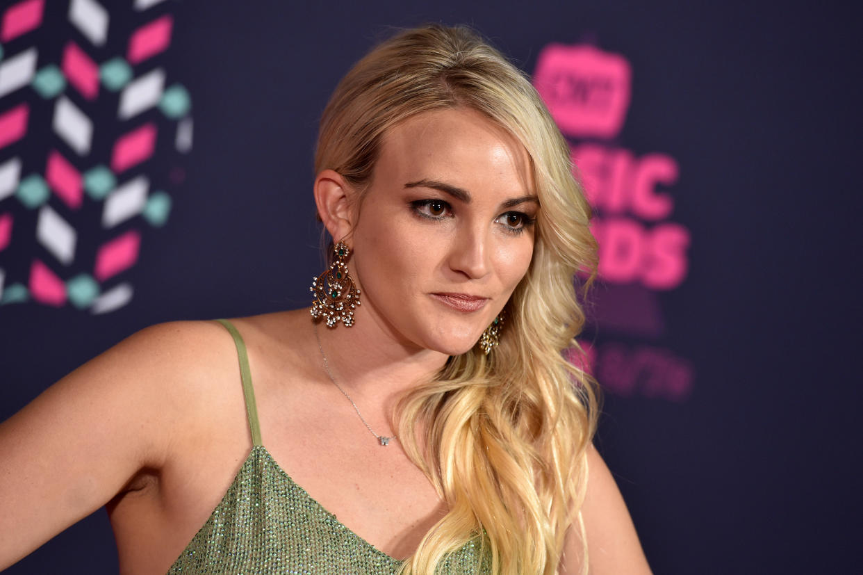 NASHVILLE, TN - JUNE 08:  Jamie Lynn Spears attends the 2016 CMT Music awards at the Bridgestone Arena on June 8, 2016 in Nashville, Tennessee.  (Photo by John Shearer/WireImage)