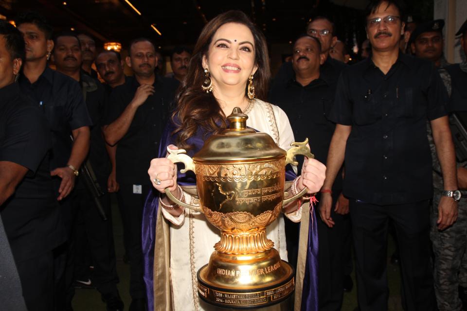 MUMBAI, MAHARASHTRA-MAY 13: Nita Ambani clicked while holding the IPL Cup at Antilia after Mumbai Indians won the IPL 2019 finals in Mumbai. (Photo by Milind Shelte/The India Today Group via Getty Images)