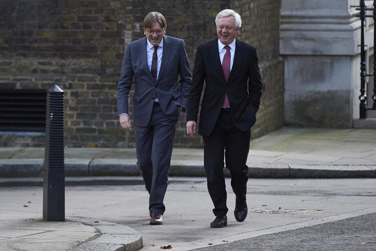 Racing buddies: David Davis and Guy Verhofstadt (Photo Niklas Hallen/AFP/Getty Images): AFP/Getty Images