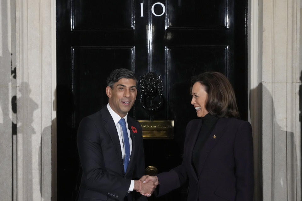 Britain's Prime Minister Rishi Sunak welcomes US Vice President Kamala Harris to 10 Downing Street in London, Wednesday, Nov. 1, 2023. Harris is on a two day visit to England to attend the AI Summit at Bletchley Park. (AP Photo/Kirsty Wigglesworth)