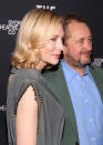 <p>Mariés depuis 1997, Cate Blanchett et Andrew Upton ont eu quatre enfants ensemble. Ce couple discret a donc fêté ses 20 ans de mariage et continue de prouver au monde entier que son amour est indestructible. Crédit photo : Getty Images </p>