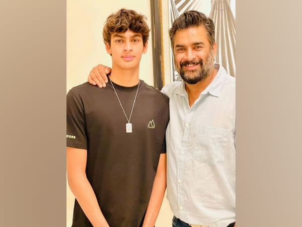 R. Madhavan with his son (Image source: Instagram)