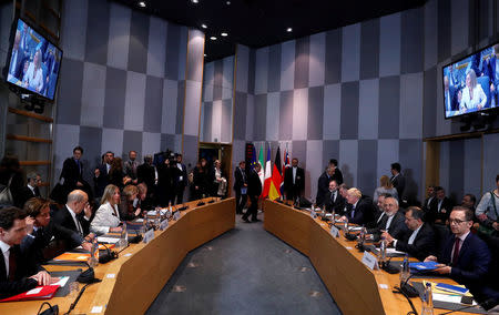 Britain's Foreign Secretary Boris Johnson, German Foreign Minister Heiko Maas and French Foreign Minister Jean-Yves Le Drian take part in meeting with Iran's Foreign Minister Mohammad Javad Zarif in Brussels, Belgium, May 15, 2018. REUTERS/Yves Herman/Pool