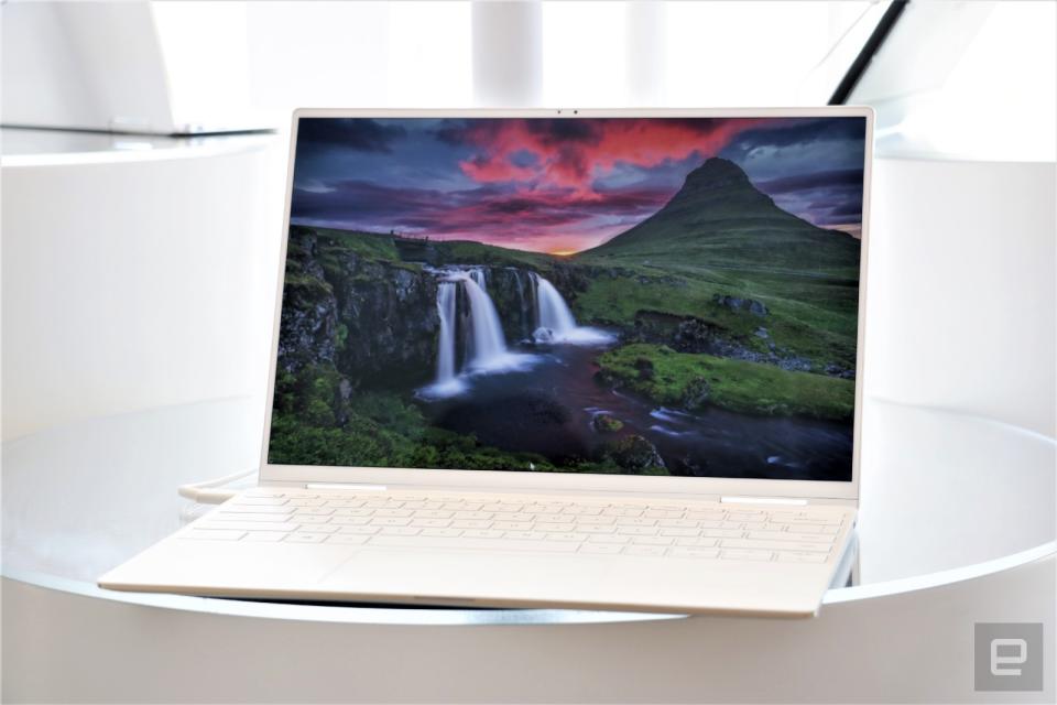 Dell XPS 13 2-in-1 (2019) hands-on | Computex 2019

Cherlynn Low / Axget