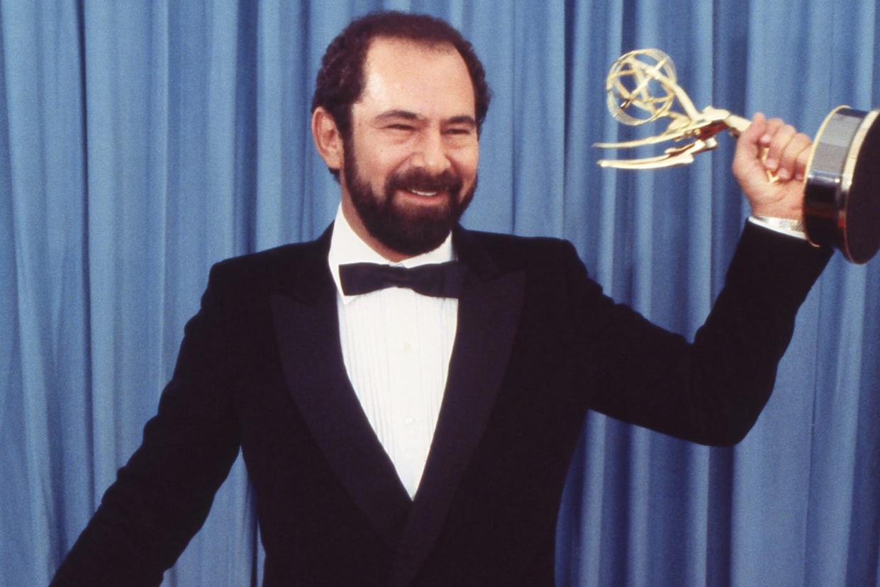 PASADENA, CA - SEPTEMBER 9: Stuart Margolin holding Emmy Award at The 31st Annual Primetime Emmy Awards on September 9, 1979 at the Pasadena Civic Auditorium, California (Photo by Disney General Entertainment Content via Getty Images)