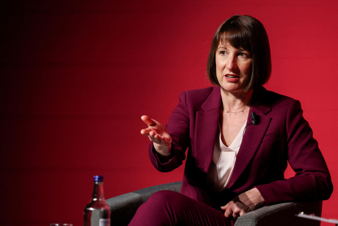 FILE PHOTO: Britain's Chancellor of the Exchequer Rachel Reeves attends a conversation with U.K. CEO of GroupM Karen Blackett, at a fringe meeting during the Labour Party conference in Liverpool, Britain, September 23, 2024. REUTERS/Phil Noble/File Photo