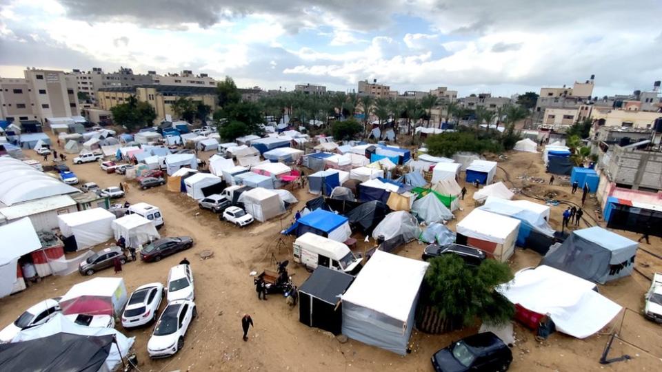 Tents in Khan Younis
