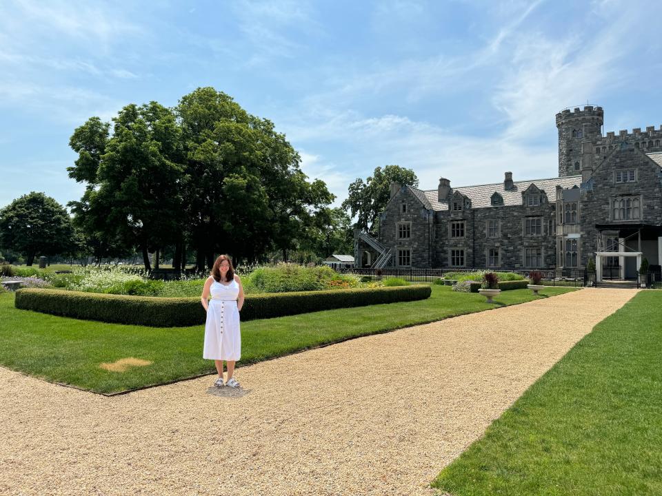 me at the gardens at hempstead house